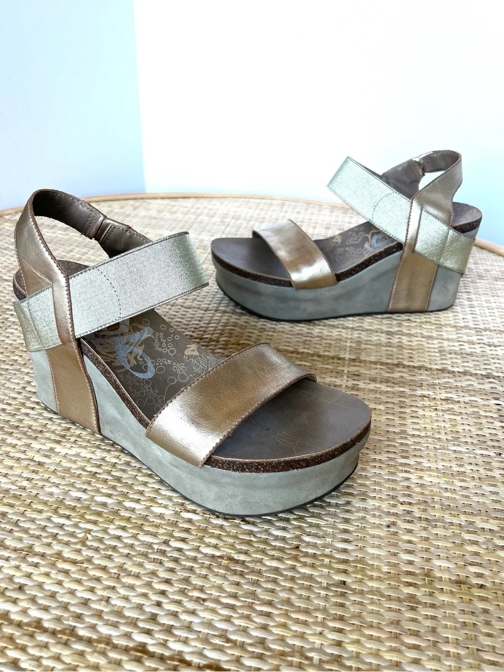 OTBT Bushnell wedge sandal metallic bronze platform sole leather/textile upper 9